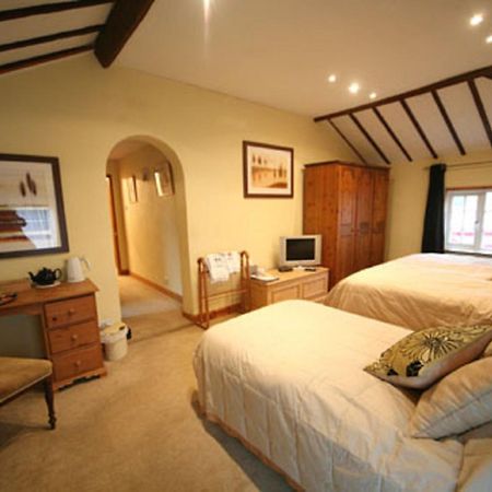 The Old Dairy Bed & Breakfast Waddesdon Bagian luar foto